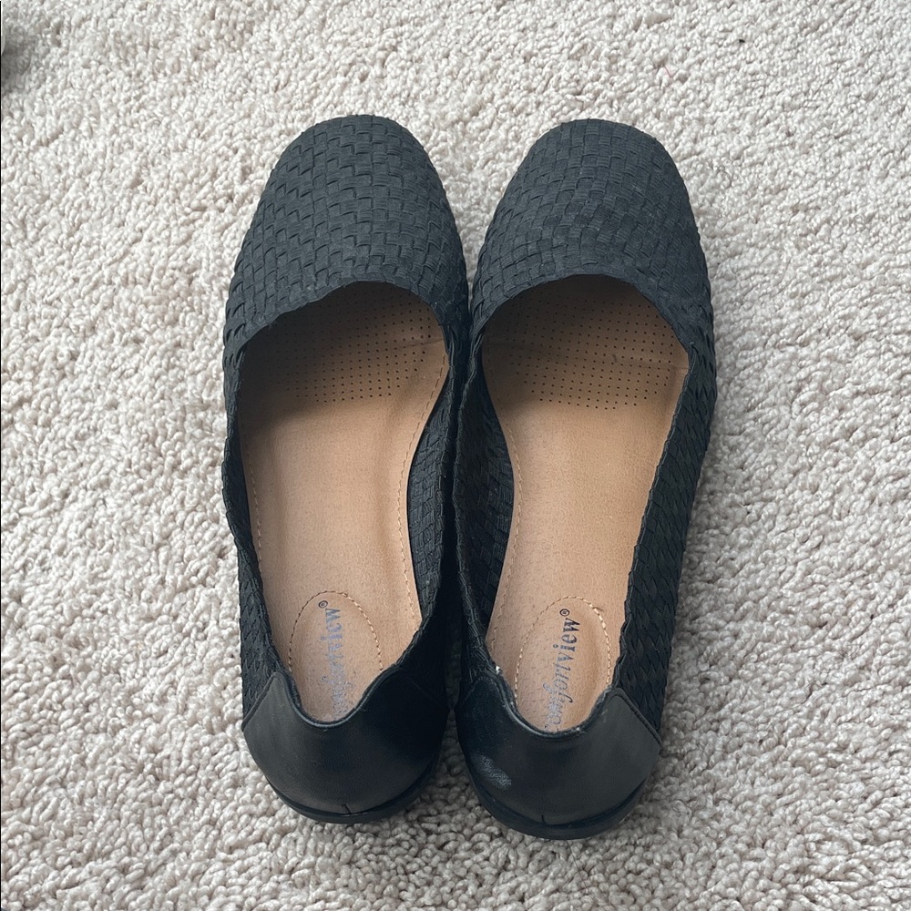 Comfortview Black Woven Flats
